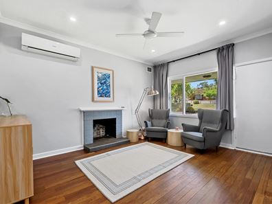 3 Caladenia Way, Koongamia WA 6056