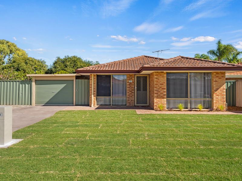 18 Silver Grove, Warnbro WA 6169