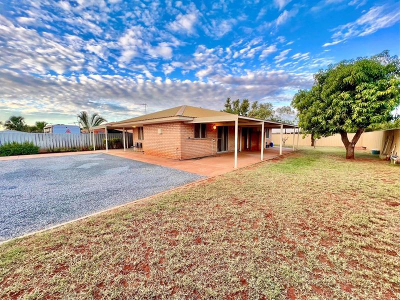 15 Captains Way, South Hedland WA 6722