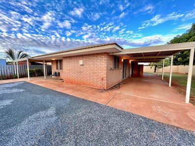 15 Captains Way, South Hedland WA 6722