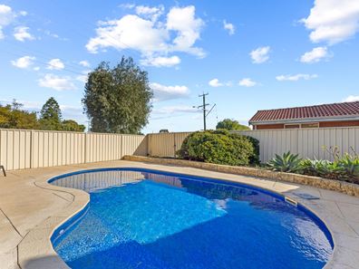 7 Kurrajong Rd, Safety Bay WA 6169