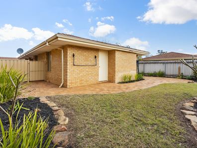 15/9-11 Mallard Way, Cannington WA 6107