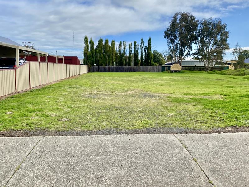 15 Station Street, Yarloop