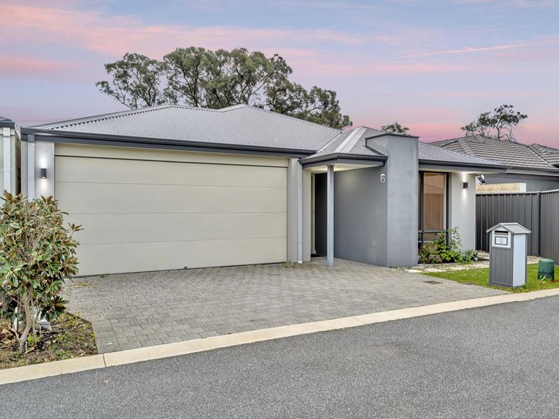Tooma Close, Lakelands