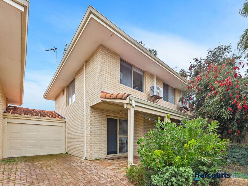 4/76 Corbett Street, Scarborough