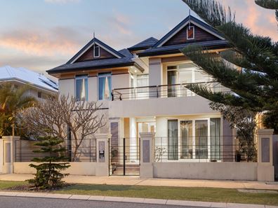 67 Amalfi Drive, Hillarys WA 6025