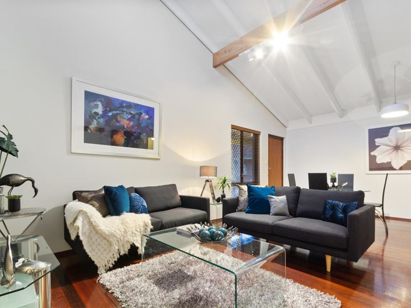 5/160 Broadway, Crawley