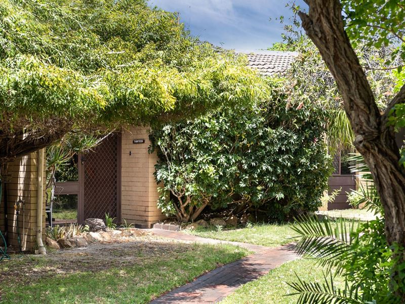 13/24 Swan Road, Attadale WA 6156