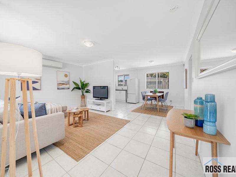 16 Hurlston Way, Koondoola