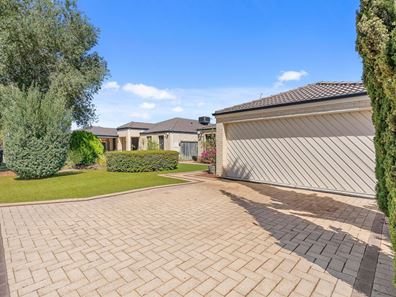 31 Bellini Avenue, Ellenbrook WA 6069