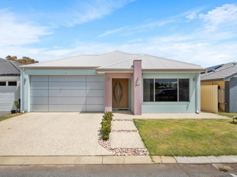 47 Hemingway Drive, Camillo