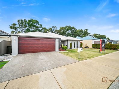 4 Westville Mews, Piara Waters WA 6112