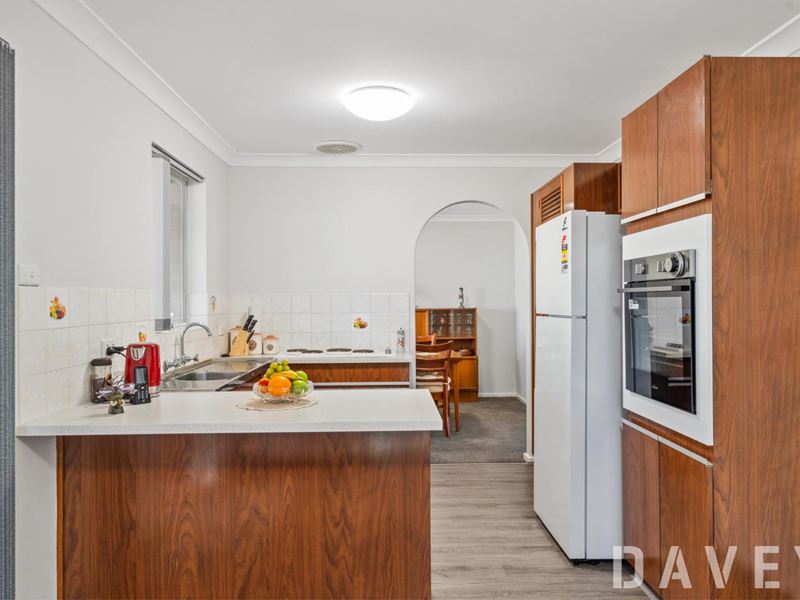 42 Kenny Drive, Duncraig