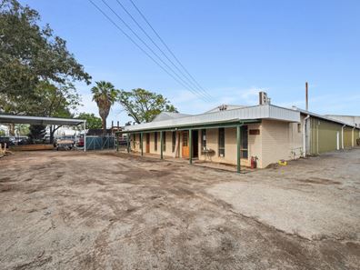 15 Carole Road, Maddington WA 6109