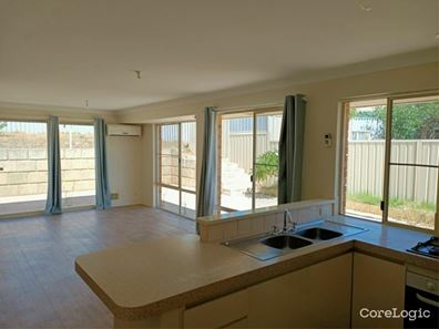 31 Djilba View, Leda WA 6170