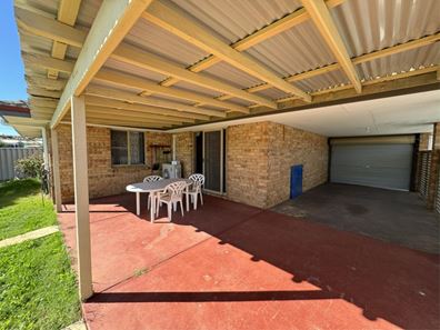 4 Mersey Drive, Cape Burney WA 6532