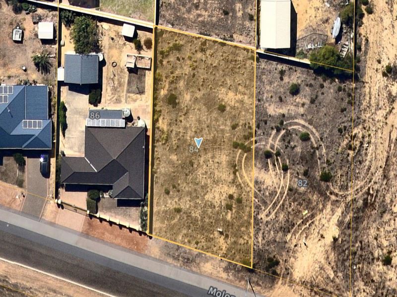 84 Moloney Street, Utakarra
