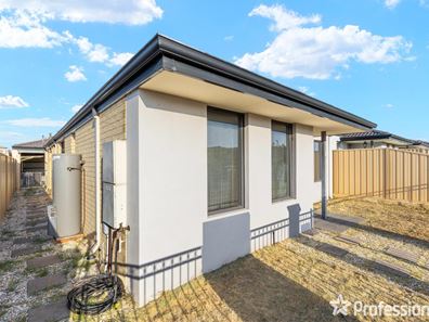 9 Datchet Turn, Bertram WA 6167