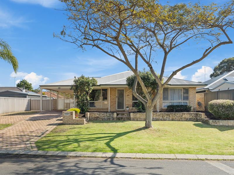 4 Dover St, Greenfields