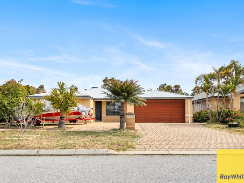 8 Orchid Pass, Thornlie WA 6108