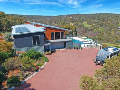 35 Rollinghills Drive, Brigadoon WA 6069