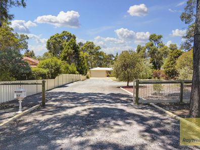 37 Schmitt Road, Kalamunda WA 6076