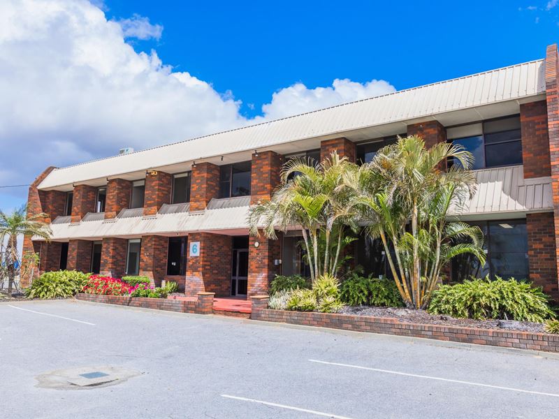 2/6 Dellamarta Road, Wangara WA 6065