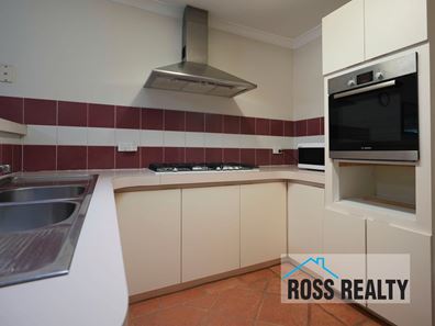 7/5 Flametree Place, Beechboro WA 6063