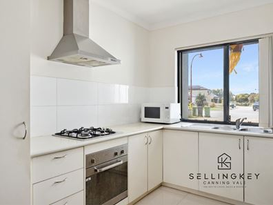 19B Belfast Close, Canning Vale WA 6155