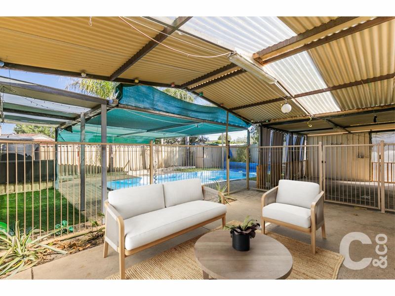 7 Farmer Way, Parmelia WA 6167