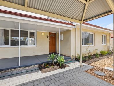 25 Henrietta Street, Bayswater WA 6053