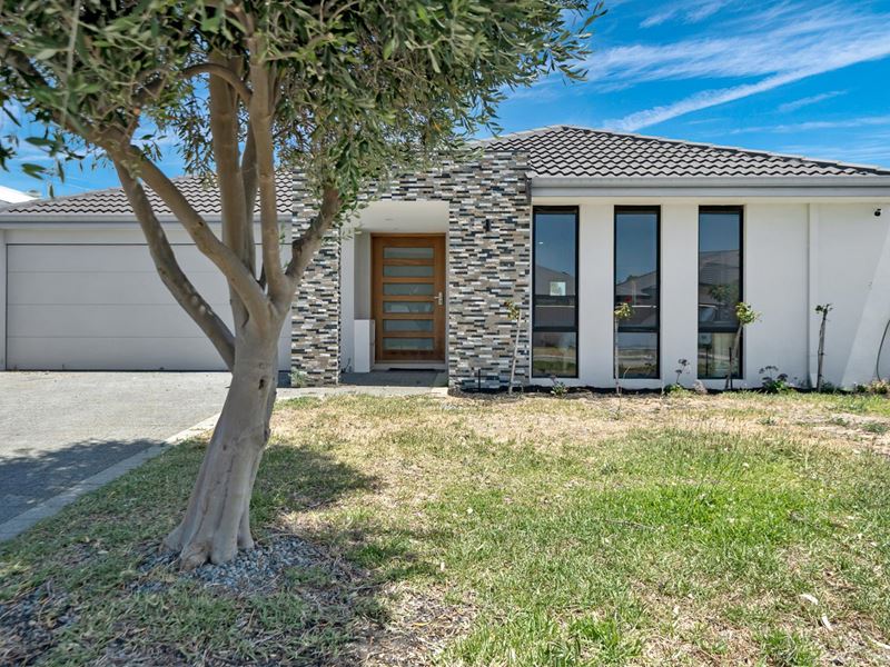 76 Cumbine Loop, Martin WA 6110