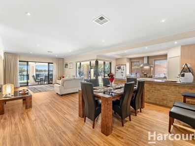 45 Batavia Quays, South Yunderup WA 6208