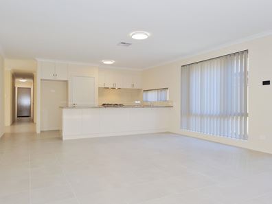 105 Windermere Boulevard, Aveley WA 6069