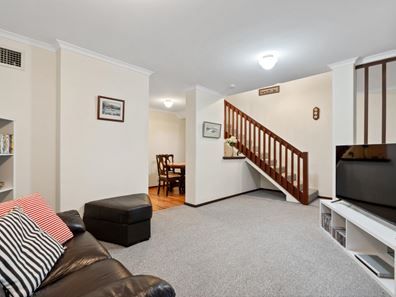 2/23 Lawley Crescent, Mount Lawley WA 6050