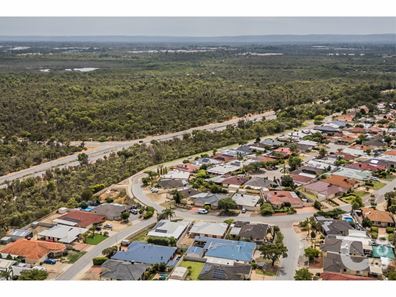 4 Nunney Road, Orelia WA 6167