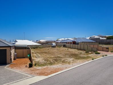 3 Ayelia Parkway, Port Denison WA 6525