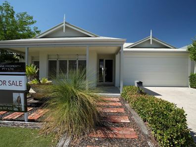 5  Horsenall Close,, Ellenbrook WA 6069