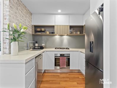 6/102 Birdwood Street, Innaloo WA 6018