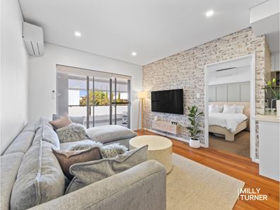 6/102 Birdwood Street, Innaloo WA 6018