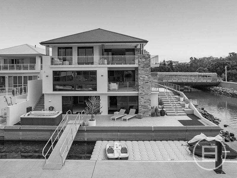 1 Othello Quays, North Coogee