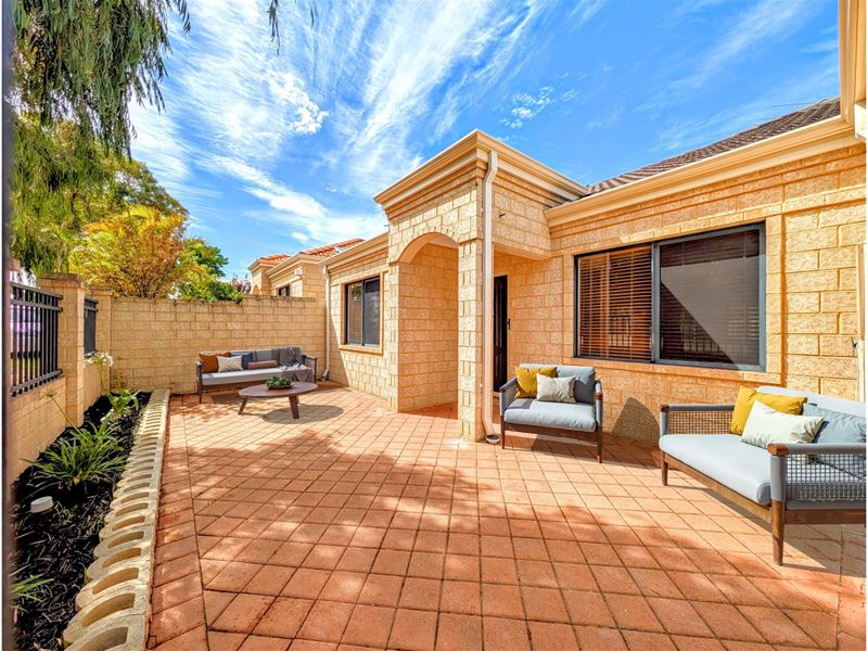12 St Albans Road, Nollamara
