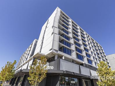 911/8 Tassels Place, Innaloo WA 6018