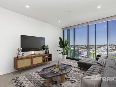 911/8 Tassels Place, Innaloo WA 6018