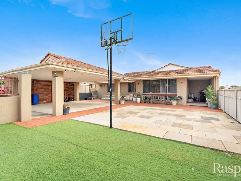 14 Derinton Way, Hamilton Hill WA 6163