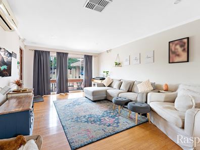 14 Derinton Way, Hamilton Hill WA 6163