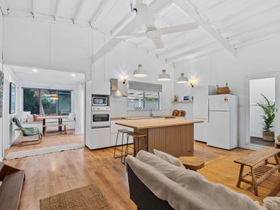 22 Sandra Street, Falcon WA 6210