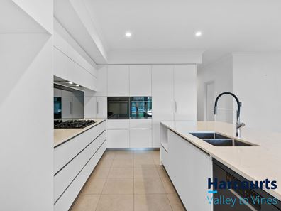 16 Turner Road, Bullsbrook WA 6084