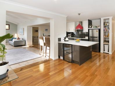1/275 Bussell Highway, West Busselton WA 6280