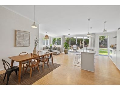 11/3 Spindrift Cove, Quindalup WA 6281